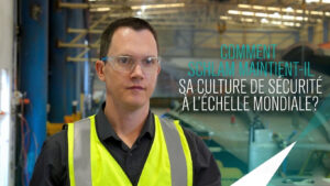 Miniature de la vidéo de sécurité mondiale de Tim Martin, texte de l'image : COMMENT SCHLAM MAINTIENT-IL SA CULTURE DE SÉCURITÉ À L'ÉCHELLE MONDIALE